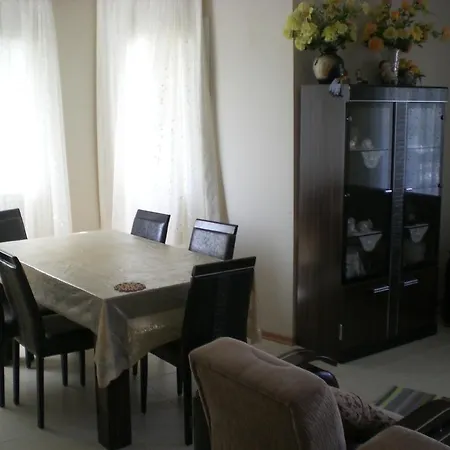 Apartament Golden Life *