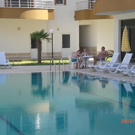 Apartament Golden Life *